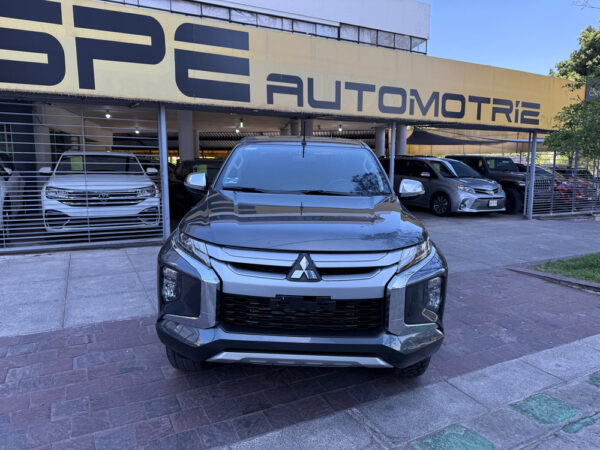Mitsubishi L200 2.5 Di-d Cabina Doble 4x4 At - Imagen 20