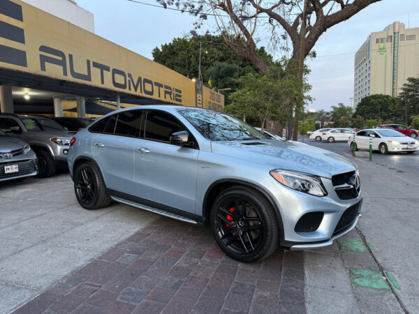 Mercedes-benz Clase Gle 3.0 Coupe 43 Amg At - Imagen 19